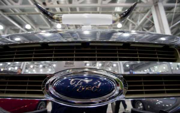 Ford Recalls Almost One Mln Vehicles to Replace Allegedly Exploding Inflators