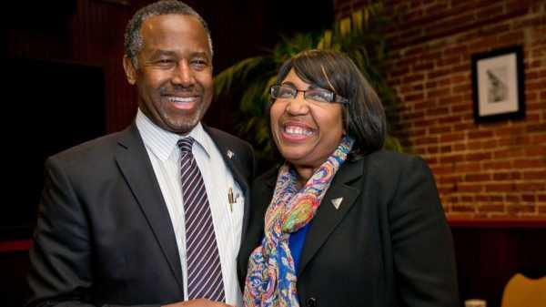 Secretary Carson’s wife aware of $31K dining set selection: Emails