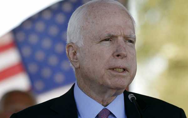 McCain Supports Strikes on Syria, Urges New Strategy for US in Syria