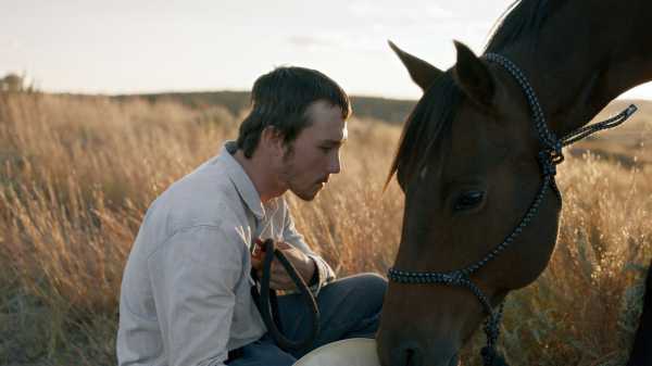 “The Rider”: A Narrow Portrait of a Thwarted Rodeo Star | 