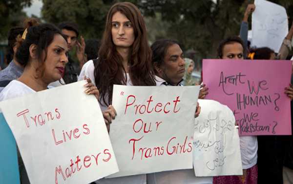 Pakistan’s Transgender, Third Gender People Win Monumental Civil Rights Victory