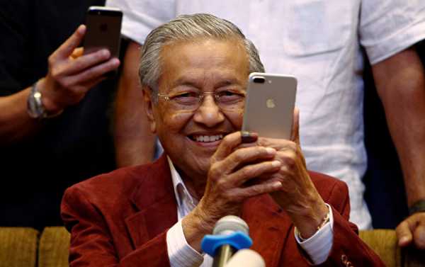Top 5 Things to Know About Returning Malaysian PM Mahathir Mohamad