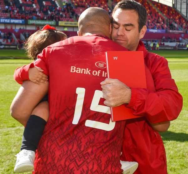 'Hopefully it's not the end' - Simon Zebo plays his last game for Munster at Thomond Park