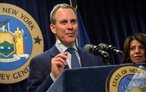 HimToo? New York Attorney General Accused of Physically Abusing Women