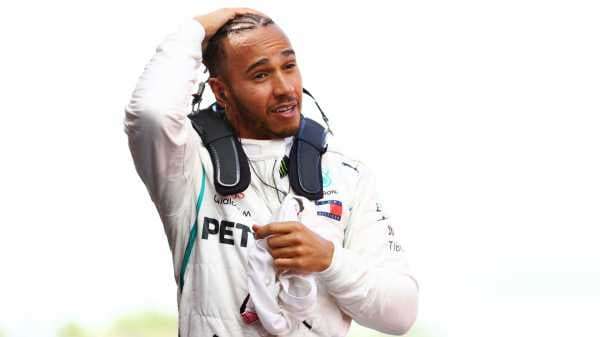 Lewis Hamilton on the verge of signing new Mercedes contract