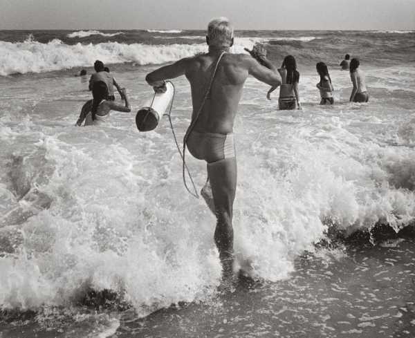 Three Decades of Lifeguards at New York’s Jones Beach | 