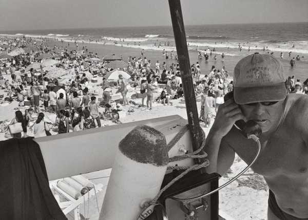 Three Decades of Lifeguards at New York’s Jones Beach | 