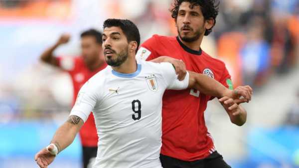 Luis Suarez struggles as Uruguay labour to victory over Egypt