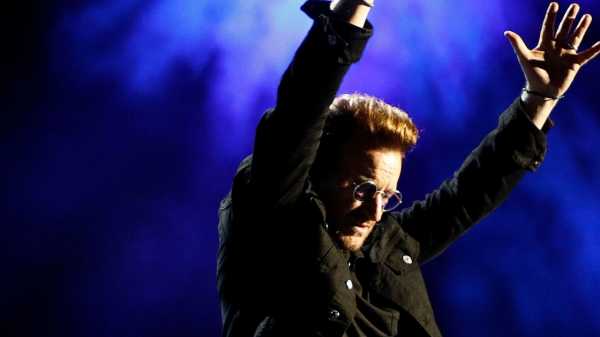 U2 Plays “The Joshua Tree”: Outside, It’s America | 