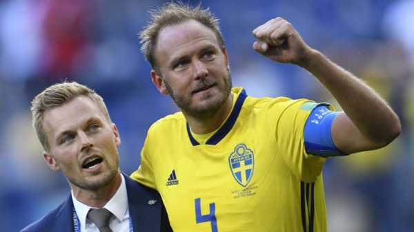 Sebastian Larsson says England under more pressure than Sweden