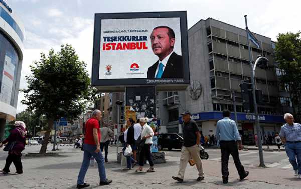 Turkey Sacks Over 18,000 Public Service Workers Over Gulen Links in New Decree