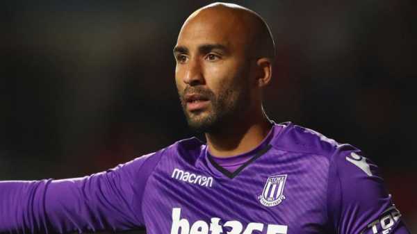 Manchester United sign Lee Grant from Stoke on two-year deal