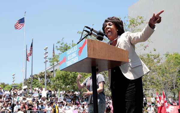 US Congresswoman Maxine Waters’ Office Receives Package Labeled 'Anne Thrax'