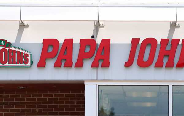 Papa John's Founder John Schnatter Resigns After Scandal