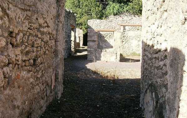 Pompeii: Archeologists Uncover New Finds in Ancient Roman City
