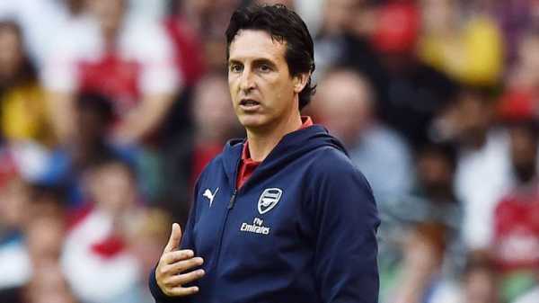 Unai Emery says players may leave Arsenal before window shuts