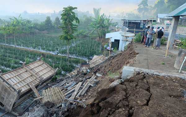 New 6.2 Quake Shakes Indonesia's Lombok, Buildings Reportedly Collapse