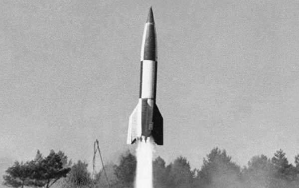 Unique PHOTOS Detailing Creation of USSR's First Ballistic Missile Released