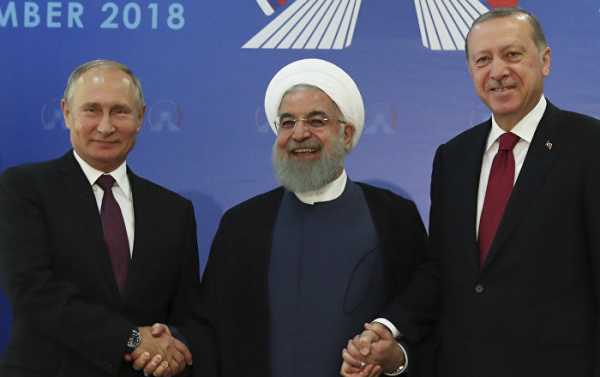 Iran, Russia, Turkey Discussed Non-Dollar Trade at Summit in Tehran - Reports