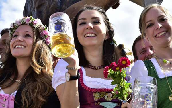 Prost in the Sky: German Carrier Gets Kegs Aboard to Celebrate Oktoberfest