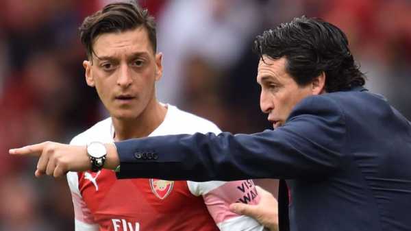 Unai Emery says Mesut Ozil is a 'very important' player for Arsenal