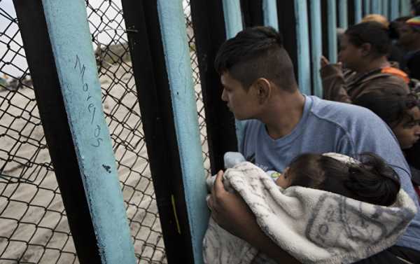 Mexico Reportedly Cuts US Aid for Deportation of Undocumented Migrants