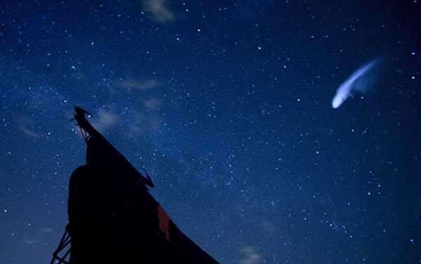 WATCH Breathtaking Moment Meteor Explodes in Night Sky