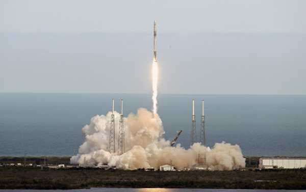 Space X Launches Communications Satellite For Qatar on Falcon 9 Rocket