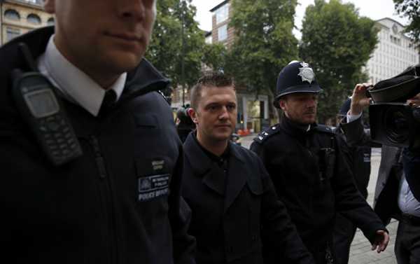 Tommy Robinson Attacked During Live Stream (VIDEO)