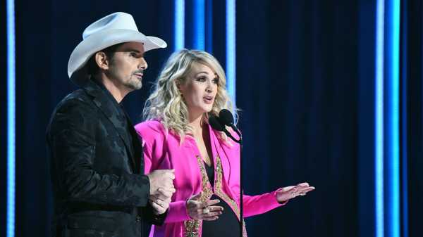 The Scripted, Gun-Free Escapism of the Country Music Awards | 
