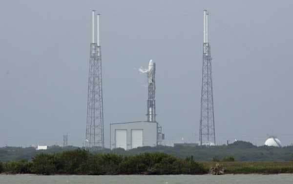 Weather Could Cause Delay of SpaceX Cargo Mission Launch to ISS