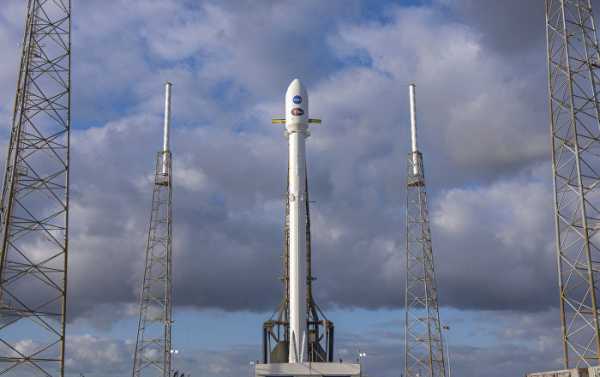 Launch of Falcon 9 Rocket in California Postponed for Extra Checks of 2nd Stage