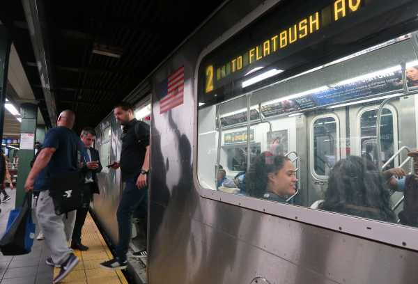 The best and worst cities in America for public transportation, according to an urban planner