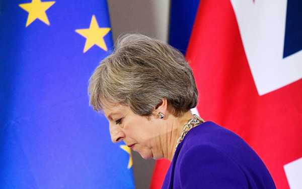 Theresa May Delays Critical Brexit Vote, Scrambles to Save Deal