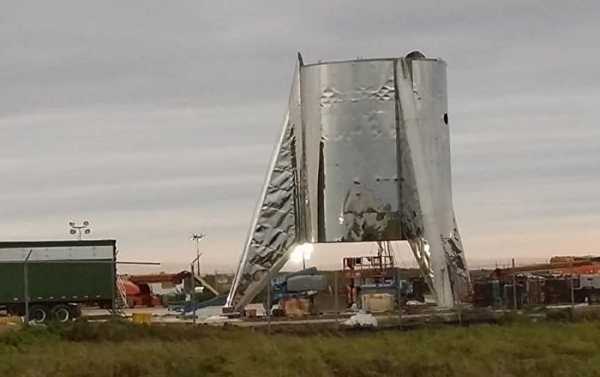 SpaceX Starship Test Rocket Damaged by Strong Winds (PHOTO, VIDEO)