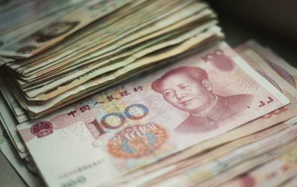 Russia Holds Quarter of International Yuan Reserves Amid US Sanctions Spree