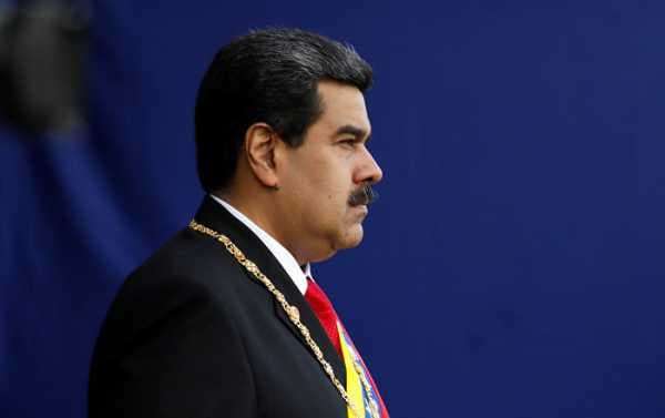 Maduro Vows to Punish National Assembly For 'Making Fun' of Constitution