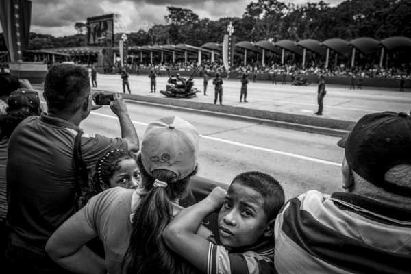 An Unflinching View of Venezuela in Crisis | 