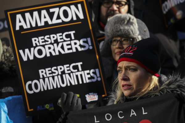 Amazon might not open a new office in New York City after all