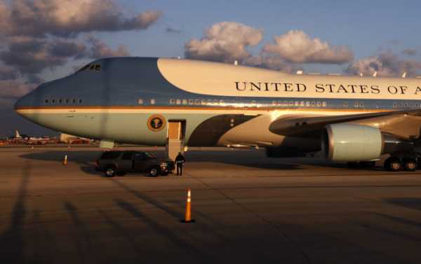 White House Puts Price Tag for New Air Force One Jets, Hangars at $5.3 Billion
