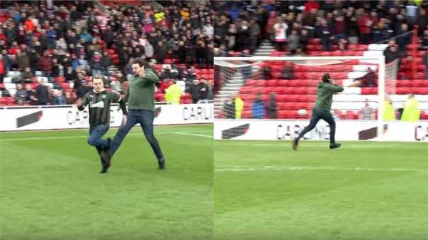 Sunderland's half-time entertainment goes viral after 'controversy'