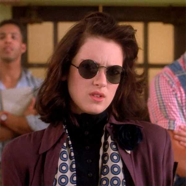 Touchstones: An Appreciation of the Dark Comedy “Heathers” | 