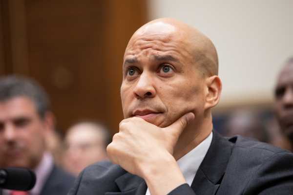 Cory Booker’s latest criminal justice reform bill takes aim at life imprisonment