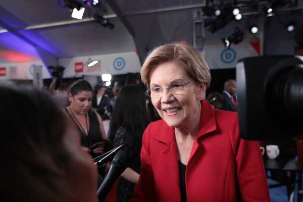 Elizabeth Warren has a new plan to reduce gun violence by 80 percent