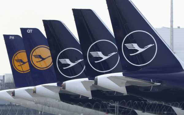 German Economy Minister Vows to Prevent Lufthansa From Being Sold