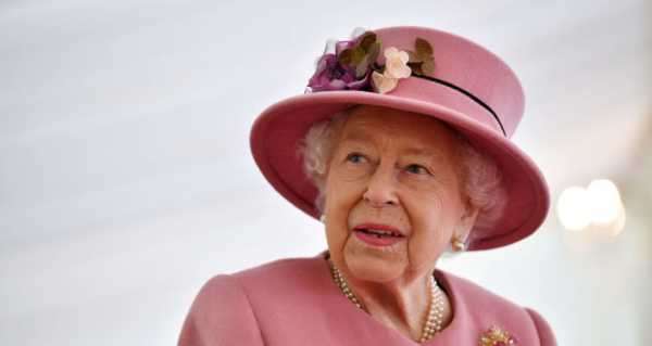 Police Barred From Searching Queen’s Properties for Looted Cultural Heritage Items, Docs Claim