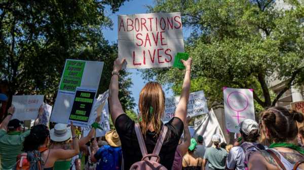 Travel time to abortion facilities has quadrupled post-Roe, study finds