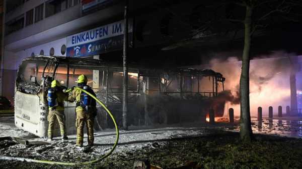 Germany condemns New Year’s attacks on fire, police officers