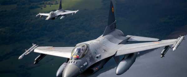 EU welcomes F-16 jet decision for training Ukraine pilots