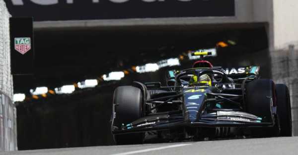Lewis Hamilton crashes out of final practice for Monaco Grand Prix